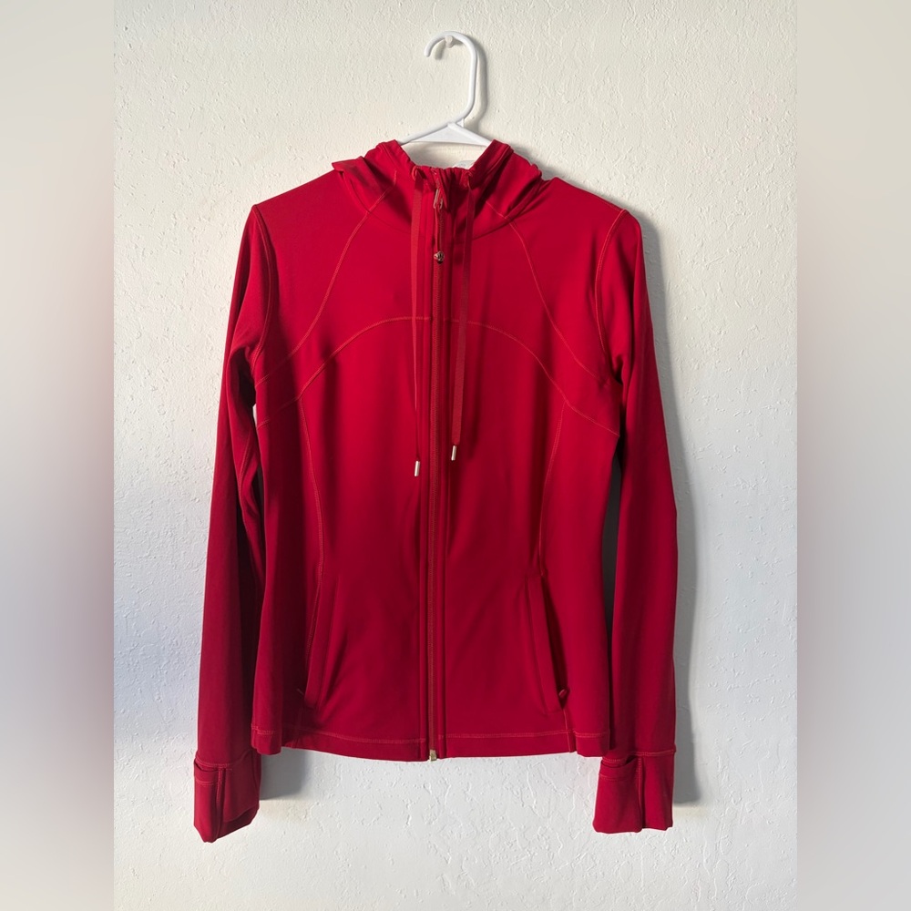 Lululemon Hooded Define Jacket *Nulu
Dark Red